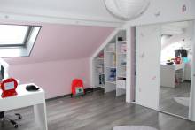 MAISON A VENDRE AVEC PIECE DE VIE DE 75M², 5 CHAMBRES SUR GRAND TERRAIN
