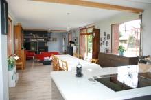 GRANGE RENOVEE PRESTATION DE QUALITE A VENDRE PROCHE DE FECAMP 76400