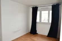 A vendre appartement en très bon état général avec balcon situé dans une résidence sécurisée à FECAMP  