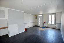 Centre-ville de Fécamp, maison à vendre avec jardin et 2 chambres + bureau