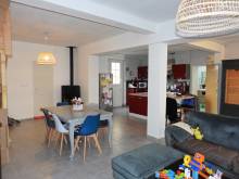 A vendre maison rénovée avec cour /  beaux volumes à FECAMP