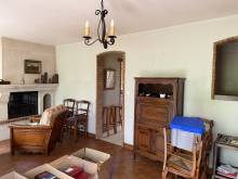 FECAMP DANS UN QUARTIER RESIDENTIEL PAVILLON AVEC CHAMBRES DE PLAIN PIED SUR SOUS SOL COMPLET