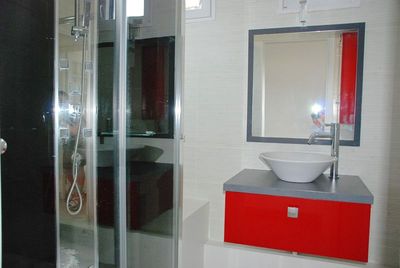 A acheter appartement avec 3 chambres, terraasse et dépendance