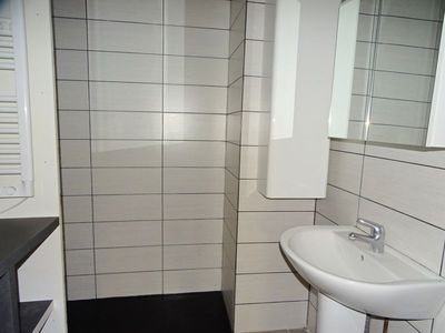 A vendre appartement au rez de chaussé avec 2 chambres