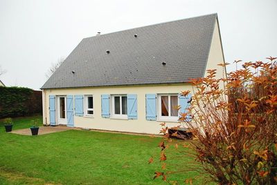 Notre zone d'activité pour ce service Chaumière à vendre avec brique et silex