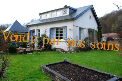 Jolie maison à vendre en très bon état général à 10 km de GODERVILLE et de FECAMP dans un village calme avec 3 chambres à 10 km de GODERVILLE et de FECAMP  