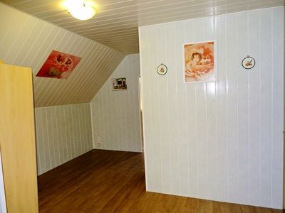 A vendre maison proche de FECAMP avec 3 chambres bureau garage dependance et jardin 76400