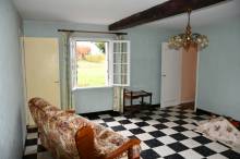 A vendre maison 2 chambres avec jardin proche GODERVILLE