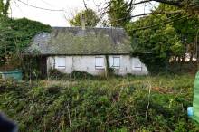 A vendre maison à rénover sur terrain viabilisé de 1077m² proche FECAMP, en direction de GODERVILLE  